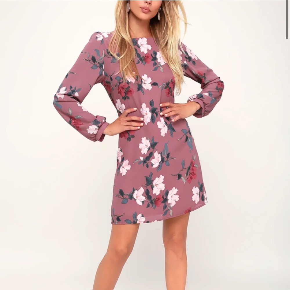 *Like New* Lulu’s Floral Print Long Sleeve Shift Dress